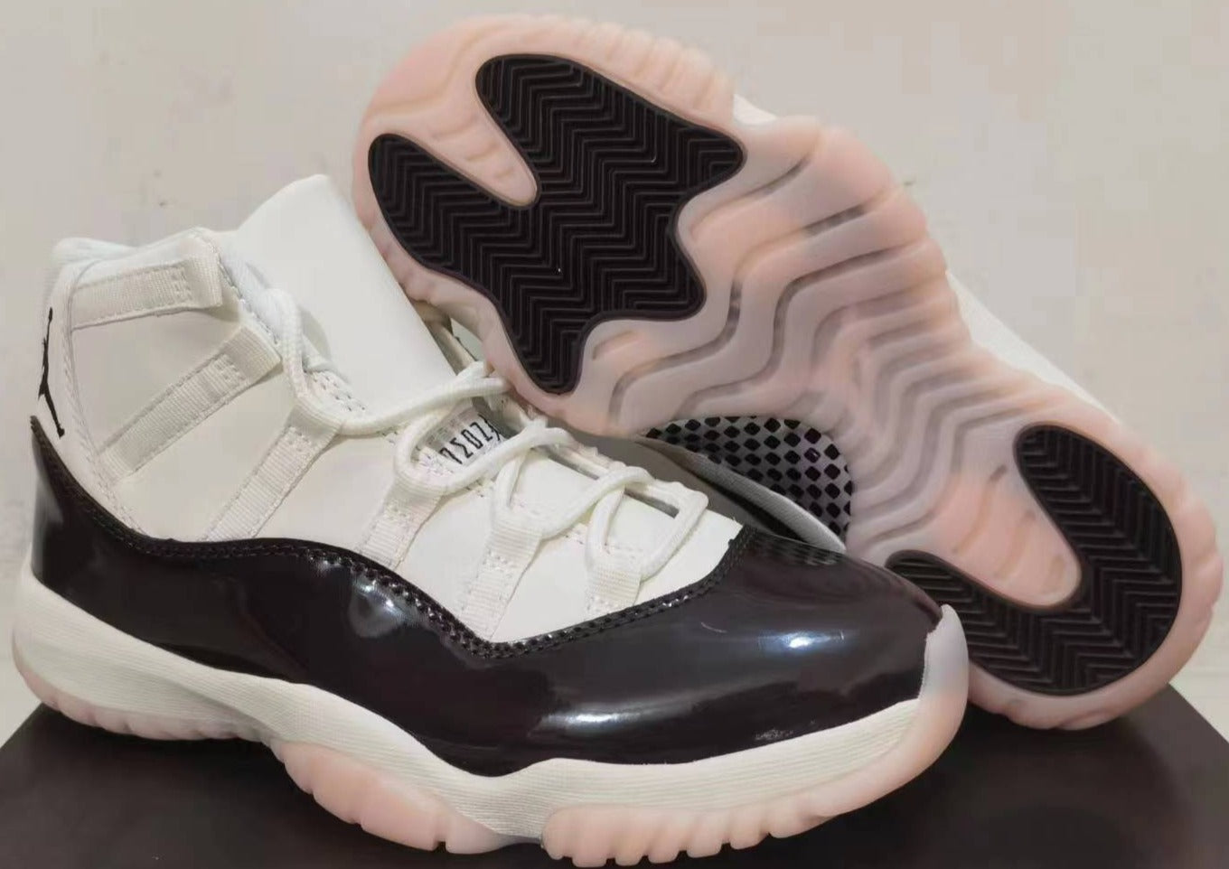 Jordan 11 Neapolitan