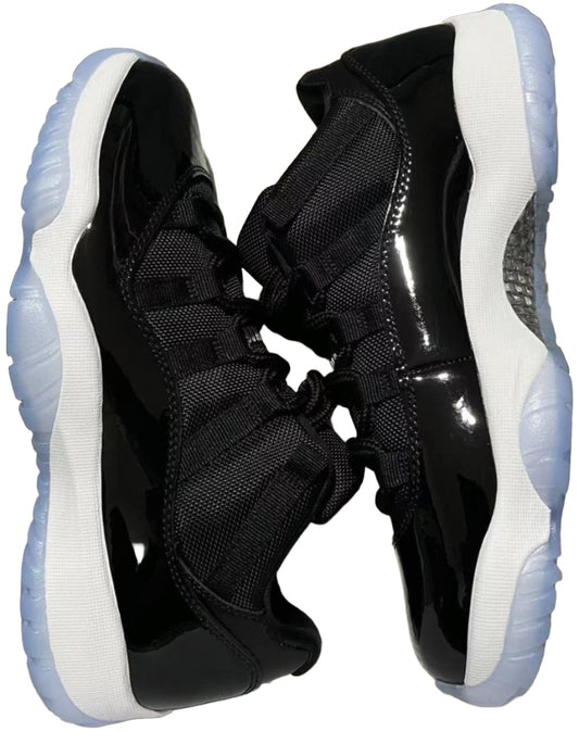 Jordan 11 Low Space Jam